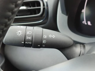 Toyota Yaris HYBRID 115 DYNAMIC STOEL/STUURVERW 16'' LM-VELGEN AD-CRUISE CLIMA APPLE/ANDROID PRIVACY GLASS CAMERA / 16