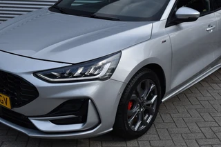 Ford Focus WAGON 1.0 ECOBOOST HYBRID ST LINE STYLE / WINTERPAKKET / KEYLESS / LED PAKKET / 2