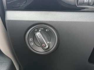 Volkswagen Up! 1.0 high up! BlueMotion | PDC | Bluetooth | Airco | / 15