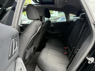 BMW 2 Serie Gran Coupé BWJ 2021 218i 136 PK Business Edition AUTOMAAT | PANODAK | CARPLAY+ANDROID  | NAVI | CLIMA | CRUISE | FULL LED | M-VELGEN | PDC | GETINT GLAS | / 6