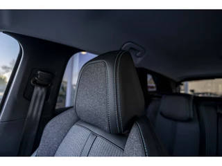 Peugeot 3008 1.6 HYbrid 225 Blue Lease Allure | 98% SOH | NL auto | Camera / 12