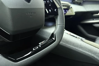Peugeot 5008 1.2 Hybrid 145 GT 7p | Automaat | Elektr. achterklep | Stoel- & stuurverwarming | 7 Persoons | Adaptieve Cruise Control | Navigatie | Achteruitrijcamera / 26