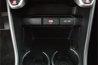 Kia Picanto 1.0 DPi GT-Line  - Fietsendragerhaak - Climate Control - Apple Carplay / Android Auto - Lederen bekleding - Fabrieksgarantie tot 07-2029 / 52