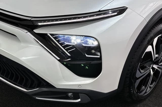 Citroen C5 X 1.2 PureTech Plus Automaat Leder Voorruitverwarming Achteruitrijcamera / 19