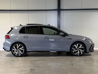 Volkswagen Golf 1.5 eTSI R-Line Pano Virtual Camera IQ Light / 9