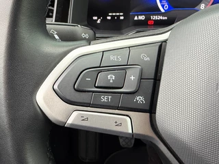 Volkswagen Polo 1.0 TSI Life Climate | Lichtmetalen velgen | Stoelverwarming | Carplay | Navi | Extra getint glas | Rijklaar incl. garantie / 15