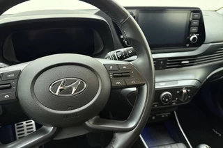 Hyundai Bayon 1.0 T-GDI 100pk Comfort | Navigatie via APP | Airco | Camera | Cruise control | Lichtmetalen velgen | Parkeersensoren / 19