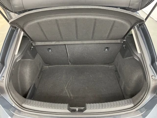 SEAT Leon 1.0 TSI Style Business Intense / 9