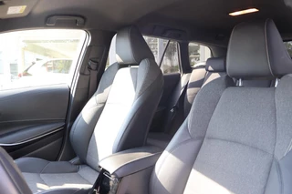 Toyota Corolla Touring Sports 2.0 HYBRID TEAMNL LED AD-CRUISE LM-VELGEN KEYLESS CLIMA APPLE/ANDROID / 26