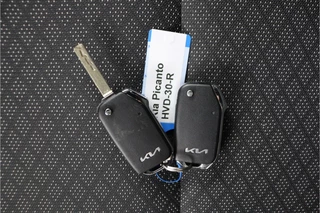 Kia Picanto 1.0 DPI DynamicLine  - Achteruitrij camera - Navigatie - Airco - Fabrieksgarantie tot 07-2032 / 61
