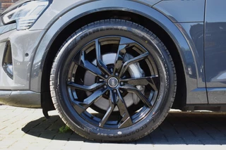 Audi Q8 e-tron 50 quattro Edition 95 kWh / 8