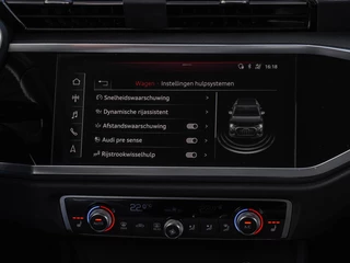 Audi Q3 35 TFSI Advanced | Panoramadak | Matrix LED | Camera | ACC | Virtual Cockpit | Apple CarPlay | Stoel-/stuurverwarming  | Navigatie | 18" | 1e Eig. / 31