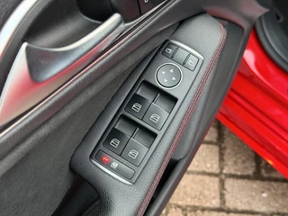 Mercedes-Benz CLA Shooting Brake 180 AMG Night Pakket LED Camera / 24