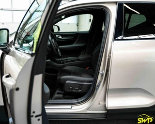 Volvo XC40 1.5 T4 Plug-in hybrid Plus Dark | Memory | Navi | Camera | Harman Kardon / 2