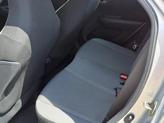 Toyota Aygo PLAY AIRCO CAMERA APPLE/ANDROID AUDIO-STUURWIELBED. BLUETOOTH LED-DAGRIJ / 9