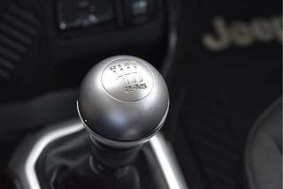 Jeep Renegade 1.4 MultiAir Latitude  | NL-Auto | Cruise Contr | Airco | Bluetooth | LM-Velgen | NAP / 49