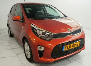 Kia Picanto 1.0 DPi DynamicLine uit 2021  Rijklaar + Fabrieksgarantie tot 06-2028 “Sinds 1970 | 5.000+ reviews | Score 9,5 | Service zoals ’t hoort” Henk Jongen Auto's in Helmond,  al 50 jaar service zoals 't hoort! / 2