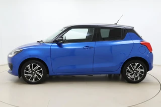 Suzuki Swift 1.2 Style Smart Hybrid 83pk | Navigatie | Camera | Climate Control | Stoelverwarming | Cruise Control Adaptief | Lichtmetalen Velgen | Weinig Kilometers / 6