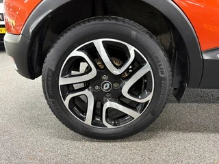 Renault Captur 0.9 TCe Dynamique/ Achteruitrijcamera/ Parkeersensoren achter / 35
