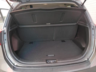 Hyundai ix20 1.6i Premium Camera| Cruise| Navi+BT / 23