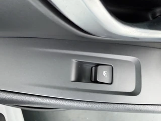 Hyundai i30 Wagon 1.0 T-GDI Comfort  Lendensteunverstelling - Cruise Control - Achteruitrijcamera - Climate Control / 43