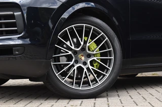 Porsche Cayenne 3.0 E-Hybrid Sport Chrono  | Pano | Trekhaak | 360 Camera | Bose | Stuurverwarming | Luchtvering | Orig. NL | / 8