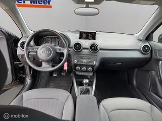 Audi A1  1.0 TFSI Design Pro Line / 6
