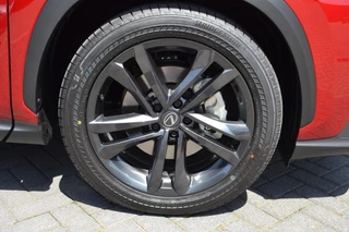 Lexus NX 450h+ AWD 35th Edition DIRECT LEVERBAAR TREKHAAK 1500KG PANODAK TRIPLE-LED 360-CAM / 13