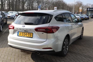 Ford Focus Wagon 125PK HYBRID TITANIUM-X VIRTUAL-COCKPIT B&O AUDIO CLIMA P-SENSOREN 17"LMV LED CAMERA WINTERPACK NL-AUTO / 7