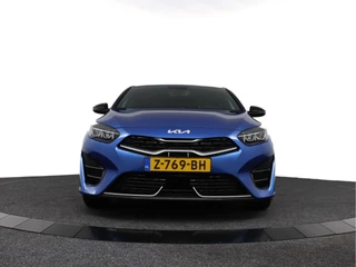 Kia ProCeed 1.5 T-GDi GT-Line Automaat  - Stoel-/stuurverwarming - Navigatie - Cruise Control - Airco - Climate Control - Fabrieksgarantie tot 03-2031 / 13