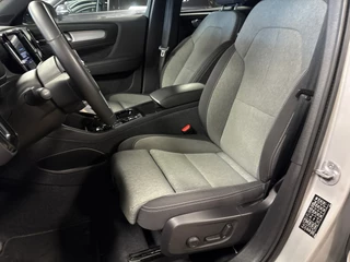 Volvo XC40 1.5 T5 Plug-in hybrid Plus Dark /pano/memory/navi/harman kardonc/camera / 11