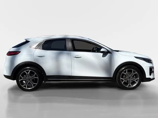 Kia XCeed 1.0 T-GDi DynamicPlusLine | Stoel- en stuurverwarming | Keyless entry/start | Achteruitrijcamera | Parkeersensoren achter | Apple/Android Carplay | Cruise control | Climate control | Navi / 6