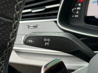 Audi RSQ8 4.0 TFSI RS Q8 Quattro 4 wielbesturing Hud B&O Panodak / 41