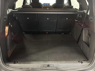 Peugeot 5008 1.2 PureTech Blue Lease Active LM NAVI CARPLAY CRUISE ECC. / 41
