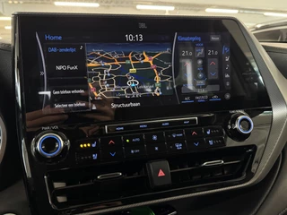 Toyota Highlander 2.5 AWD Hybrid Premium | Navigatie | JBL-Audio | Parkeersensoren | Achterklep Elektrisch | ( Vestiging - Nieuwegein ) / 24