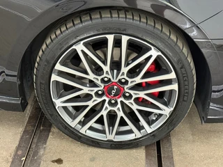 Kia Ceed 1.6 T-GDi GT 204pk | Facelift | VOL! | Pano | LED | Virtual | JBL | ACC | BCA | LFA | Wireless Charg | CarPlay / 45