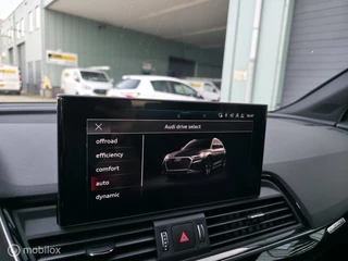 Audi Q5 45 TFSI Quattro S-Line / Pano / Trekh. / B&O / 32