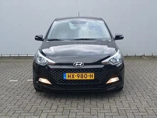 Hyundai I 20 1.2i 84PK 5D i-Drive Cool / 2