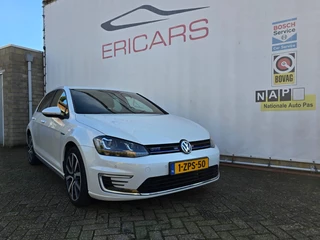 Volkswagen Golf 1.4 TSI GTE NAVI AIRCO LEER / 4