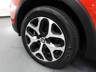 Renault Captur 1.2 TCe Aut. Intens NAVI/CLIMA/LED/TREKH./17"LMV! / 30