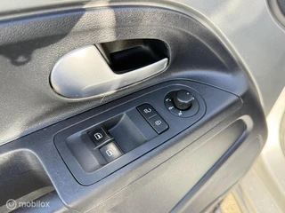 Seat Mii 1.0 Style CRUISE BEATS AUDIO STOELVERWARM. LMV / 18