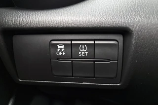 Fiat 124 Spider 1.4 MultiAir Turbo Lusso BOSE Keyless Stoelverwarming Achteruitrijcamera / 25