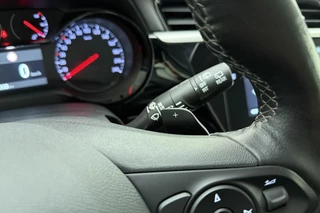 Opel Corsa 1.2 Elegance Automaat | Airco | Navigatie | Cruise control | Trekhaak | Lage km stand / 24