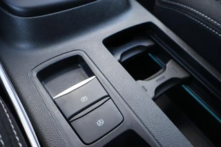 Ford Focus Wagon HYBRID 155PK TITANIUM-X NL-AUTO 1E EIGENAAR PARK.SENSOREN NAVI APPLE/ANDROID ALL SEASONS / 21