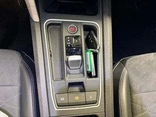 Seat Leon Sportstourer 1.4 TSI eHybrid PHEV FR Xcellence/pano/camera/apple CarPlay/memory / 34