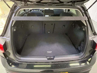 Volkswagen Golf 1.0tsi life 81kW / 6