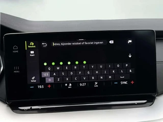 Škoda Octavia Combi 1.0 e-TSI Sport Business / 24
