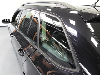 Skoda Fabia Combi 1.0 TSI Active Launch NAVI-APP/AIRCO/CRUISE/TREKHAAK! / 27