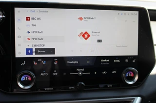 Lexus RX 450h+ Plug-in Hybrid President Line NL-AUTO MARK-LEVINSON STOELVENTI SCHUIFDAK STOELVERW STUURVERW / 26