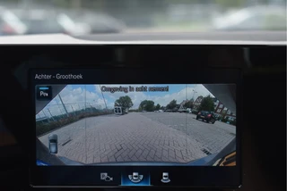 Mercedes-Benz A-Klasse 200 4MATIC 164 pk Premium  | Open dak | Camera | Carplay | DAB | Vrtual cockpit | Stoelverwarming | Full LED / 22